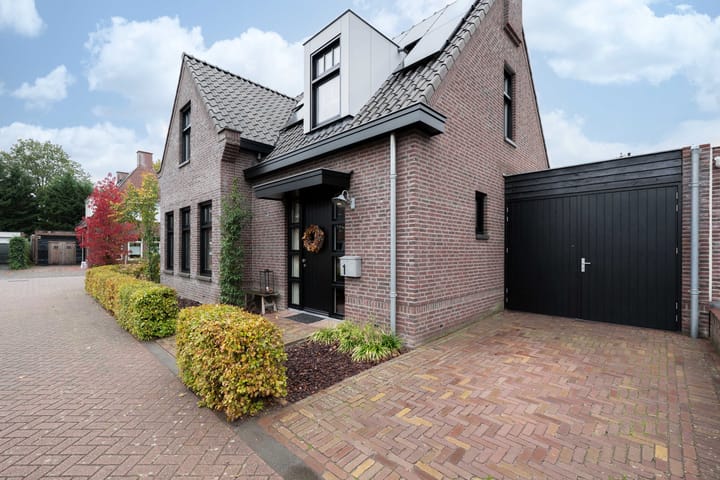 Foto 5 van Amalialaantje 1