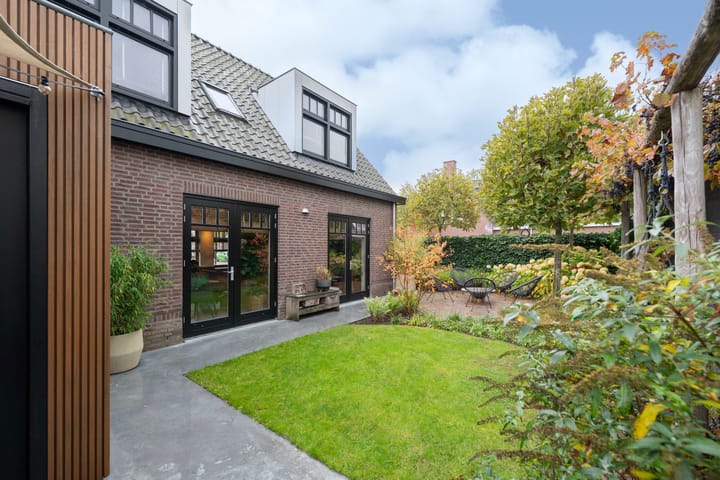 Foto 22 van Amalialaantje 1