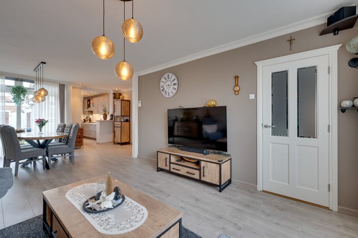 Foto 10 van Narcissenstraat 71