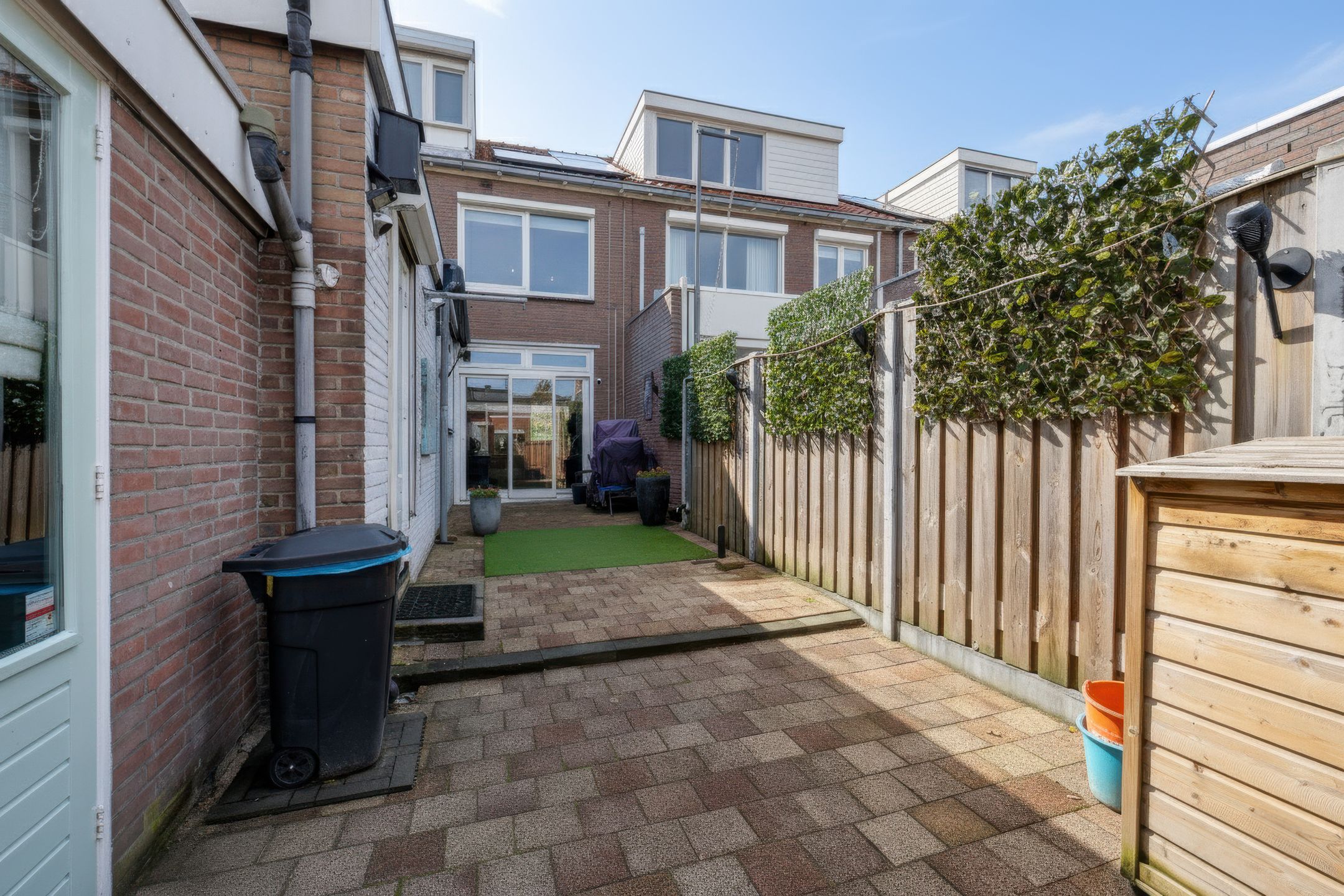 Photo 21 of Narcissenstraat 71