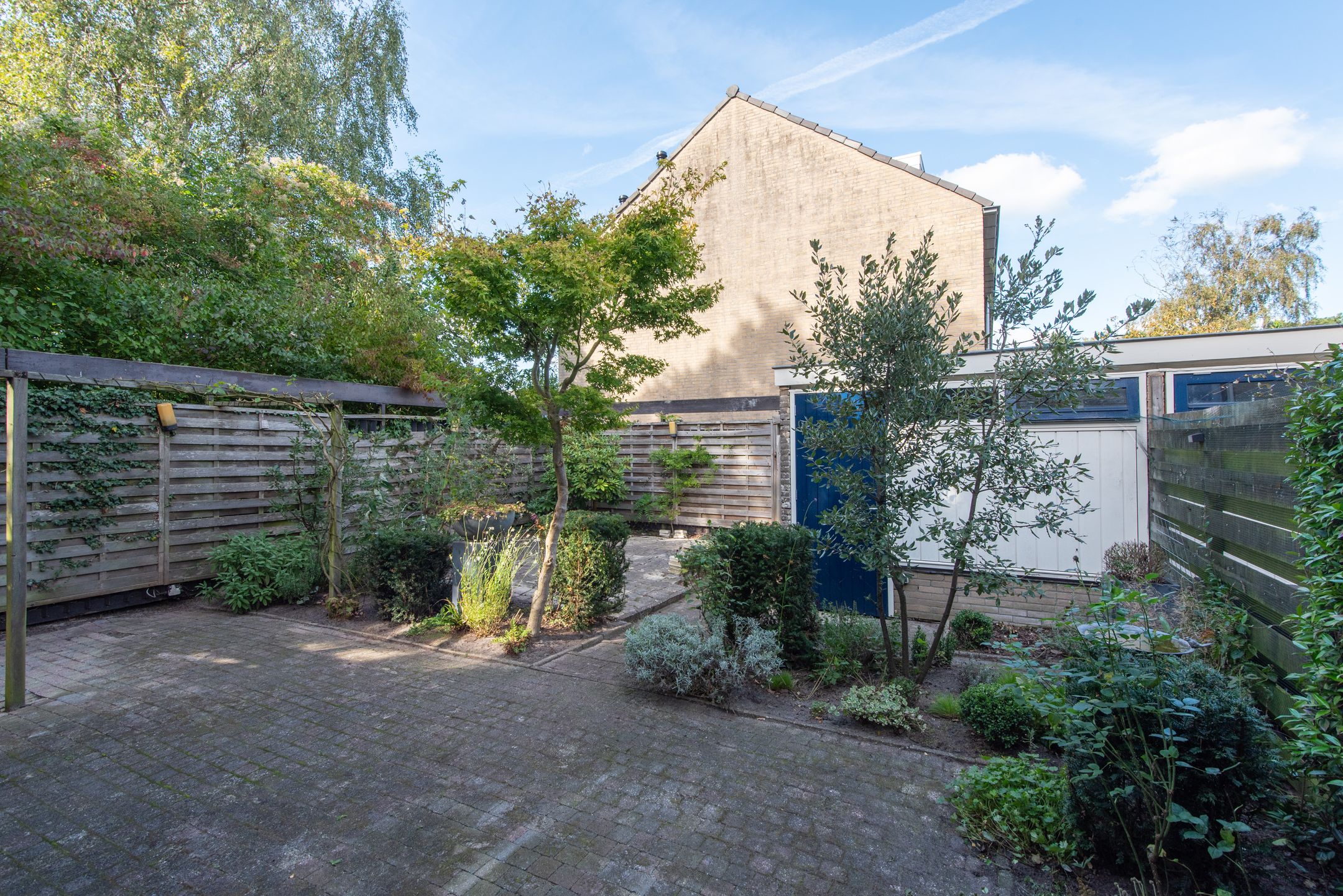 Foto 3 van Van Blaaderenweg 23