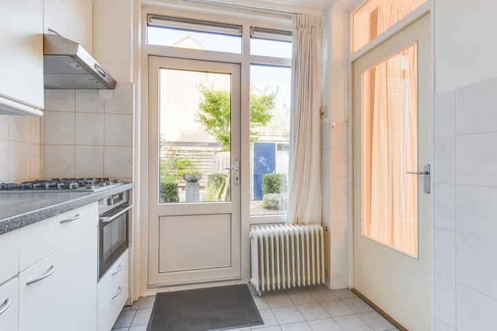 Photo 13 of Van Blaaderenweg 23