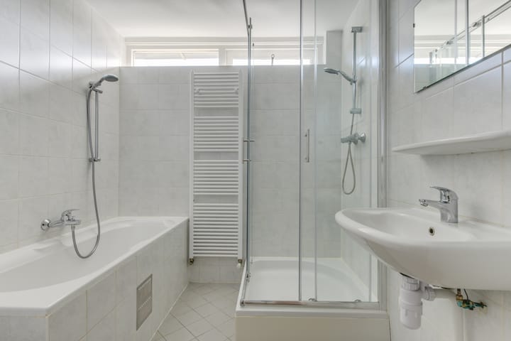 Photo 21 of Van Blaaderenweg 23