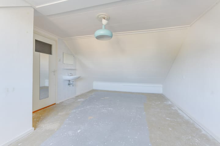 Photo 26 of Van Blaaderenweg 23