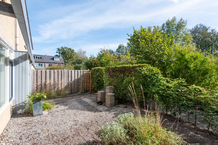 Photo 29 of Van Blaaderenweg 23