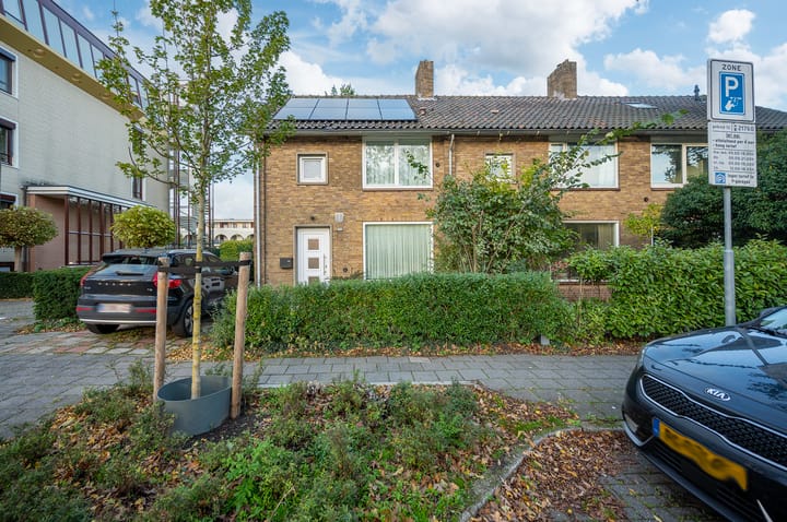 Foto 28 van Mr. G. Groen van Prinstererlaan 100