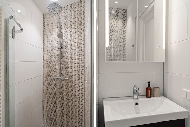 Foto 31 van Egelantiersstraat 170-B