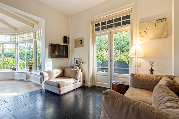 Foto 9 van Ruijsdaelplein 4