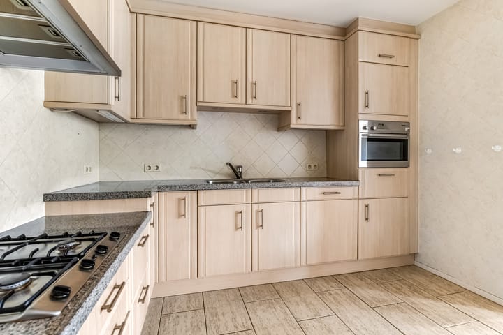 Photo 28 of Voorstraat 39-B