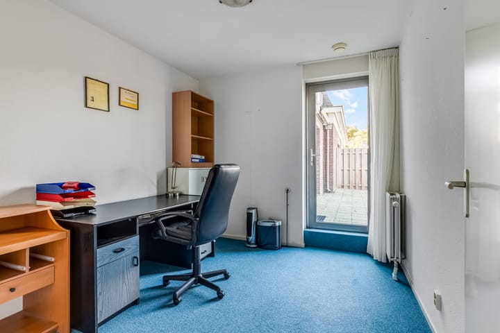 Photo 32 of Voorstraat 39-B