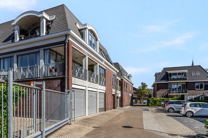 Photo 41 of Voorstraat 39-B