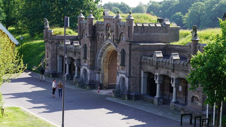 Foto 34 van Ruijsdaelplein 4