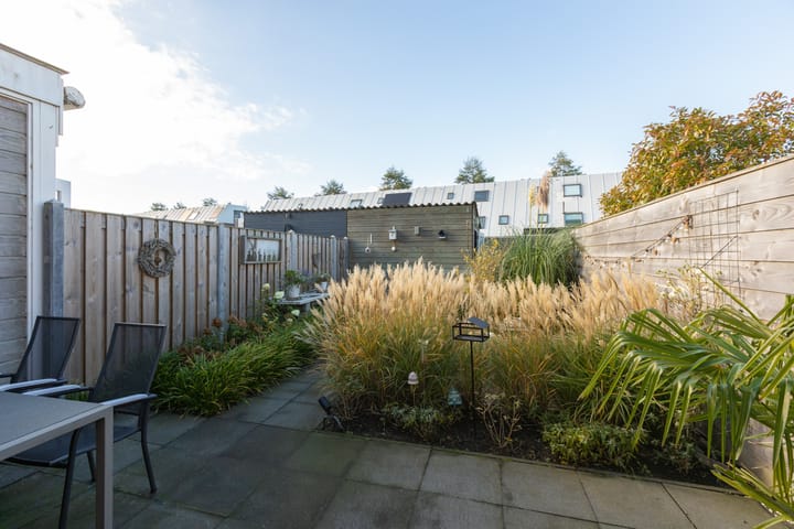 Foto 27 van Jonkvrouw 40