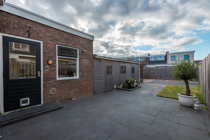 Foto 28 van Amaliastraat 69