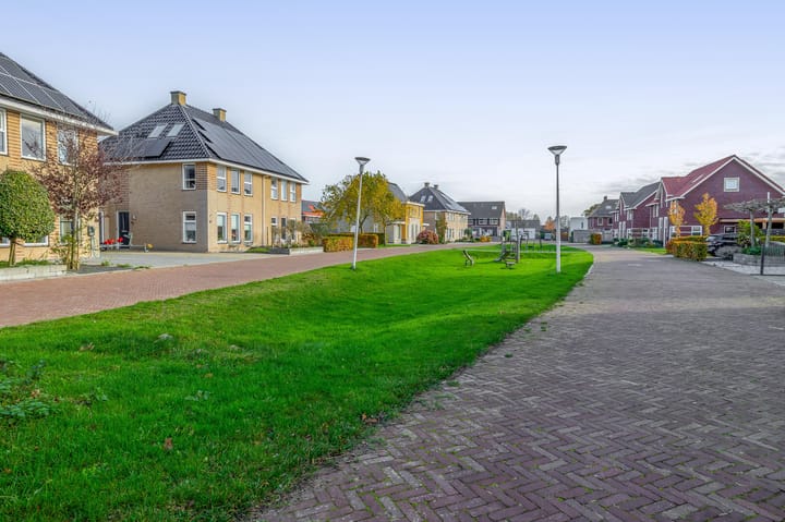 Foto 36 van Kastanjeleane 50