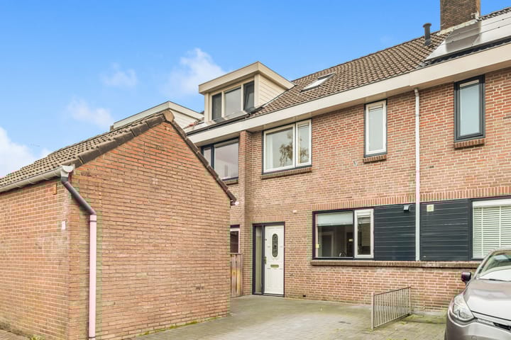 Photo 32 of Treilerstraat 11