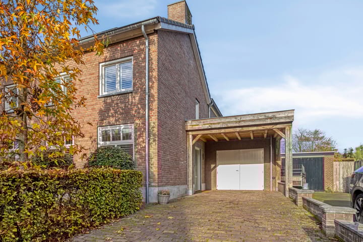 Photo 2 of Michiel de Ruyterlaan 2