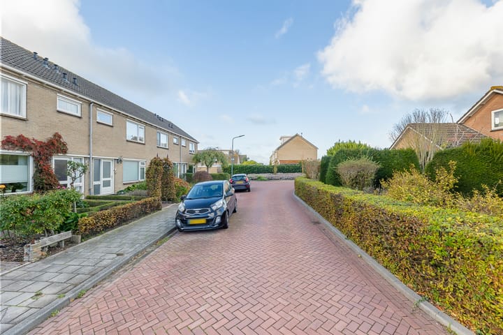 Photo 4 of Evertsenstraat 17