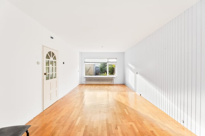 Photo 10 of Evertsenstraat 17