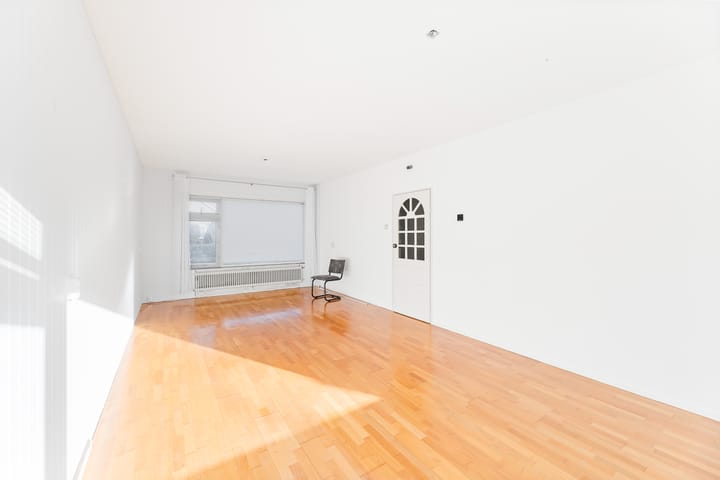 Photo 11 of Evertsenstraat 17