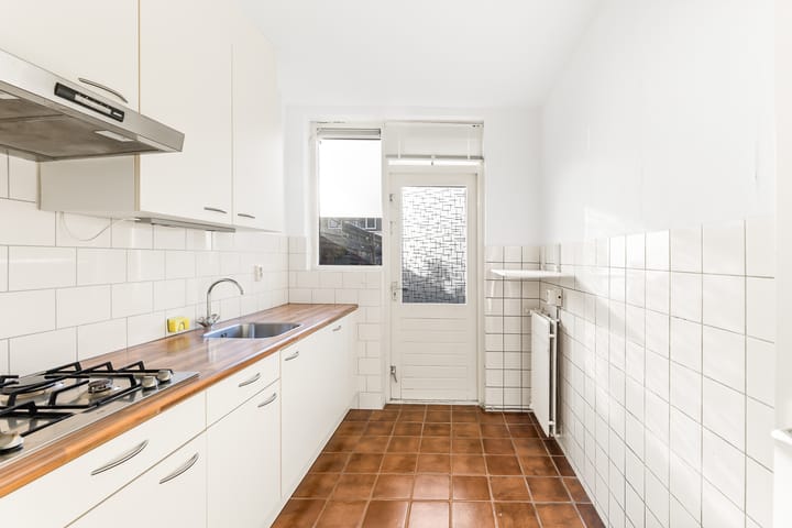 Photo 13 of Evertsenstraat 17