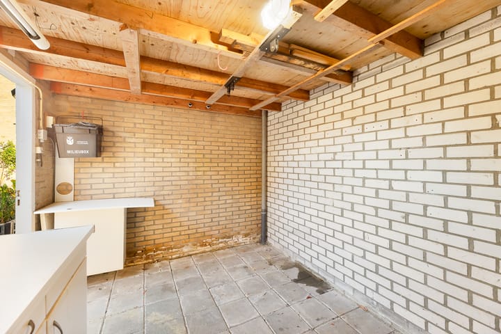 Photo 21 of Evertsenstraat 17