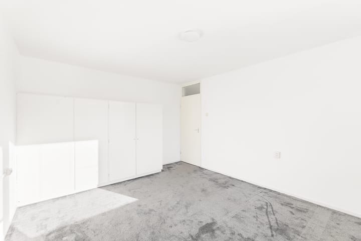 Photo 25 of Evertsenstraat 17