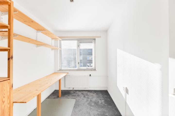 Photo 27 of Evertsenstraat 17