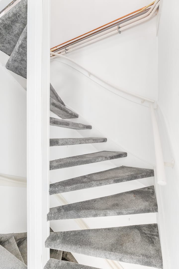 Photo 35 of Evertsenstraat 17