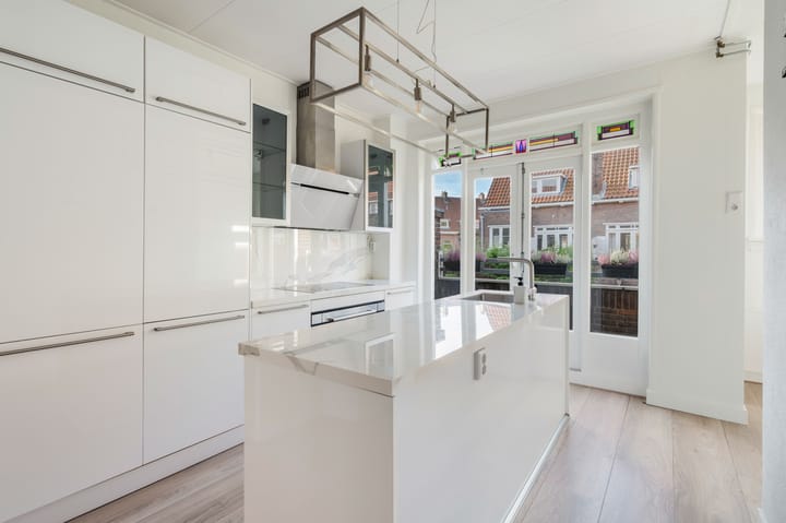 Photo 10 of Malvastraat 13-A