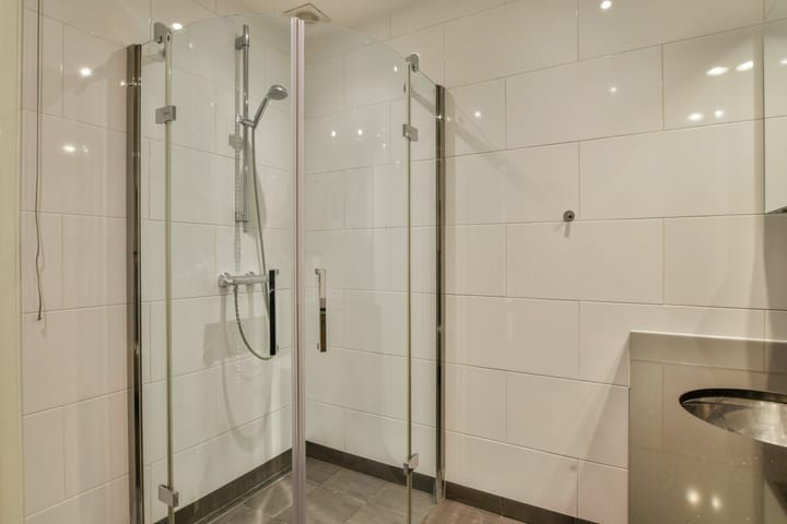 Foto 15 van Albert Neuhuysstraat 30-1