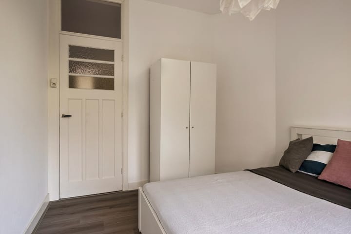 Foto 21 van van de Wateringelaan 237