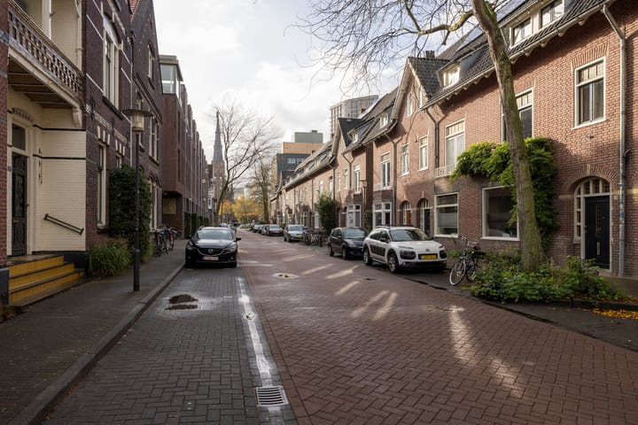 Foto 31 van Tramstraat 42