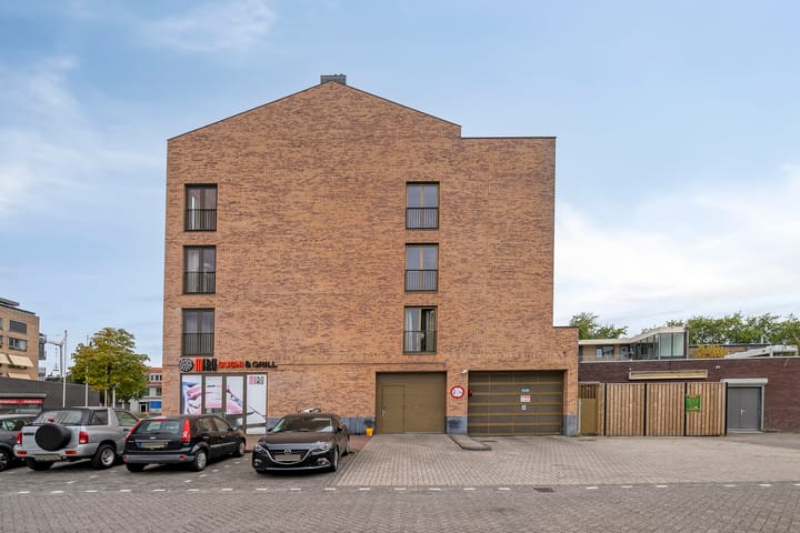 Photo 31 of Hooghuisstraat 20-E