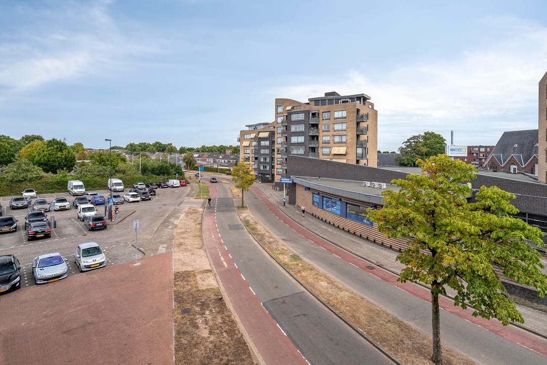 Photo 32 of Hooghuisstraat 20-E