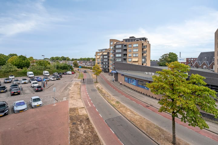 Photo 32 of Hooghuisstraat 20-E