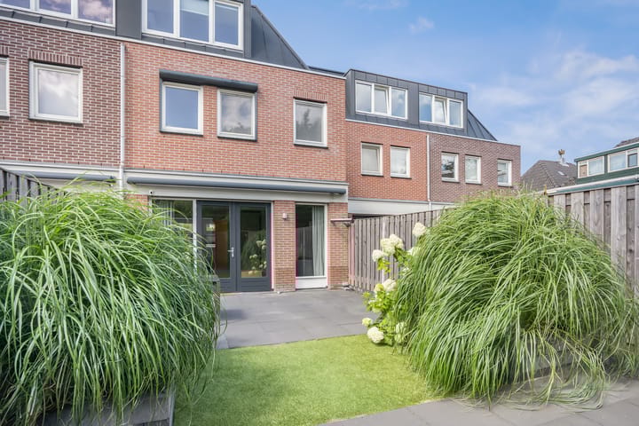 Photo 2 of Zuiddijk 176-C