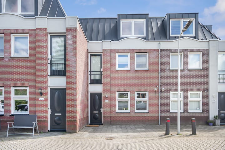 Aangekocht: Zuiddijk 176 C, Zaandam