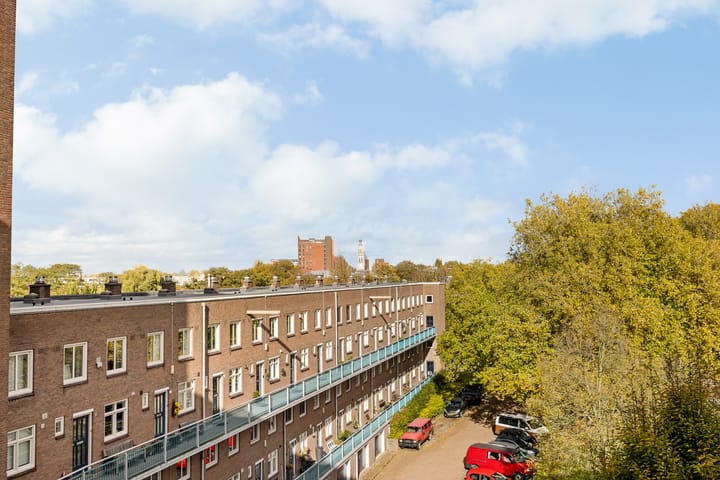 Photo 30 of Jan Nieuwenhuyzenstraat 56-B