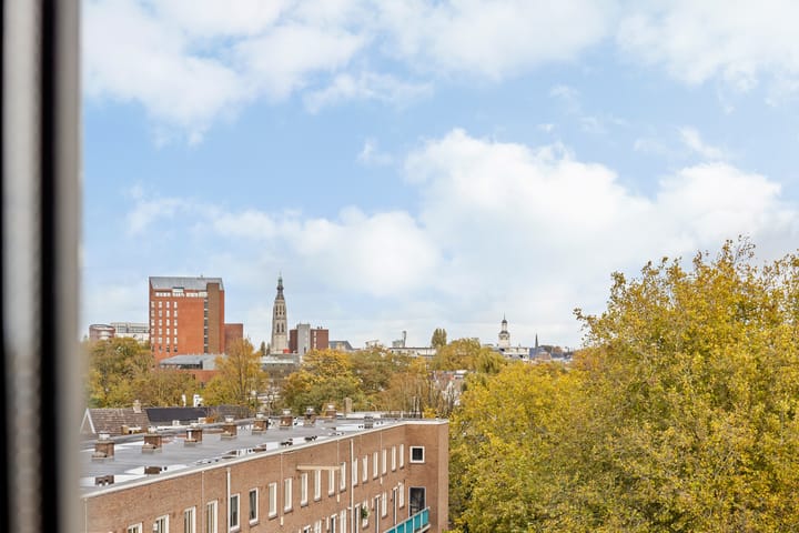 Photo 31 of Jan Nieuwenhuyzenstraat 56-B