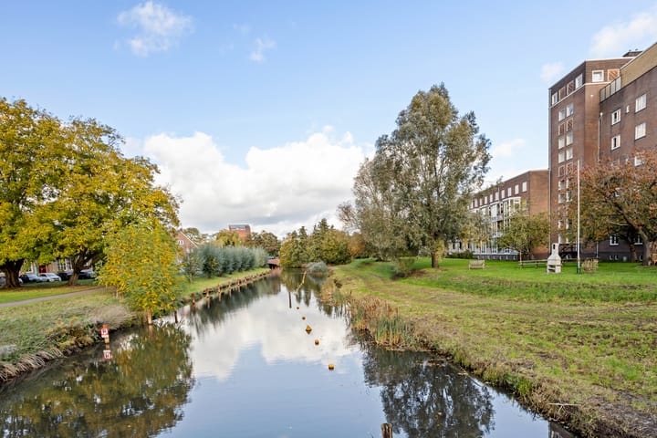 Photo 37 of Jan Nieuwenhuyzenstraat 56-B
