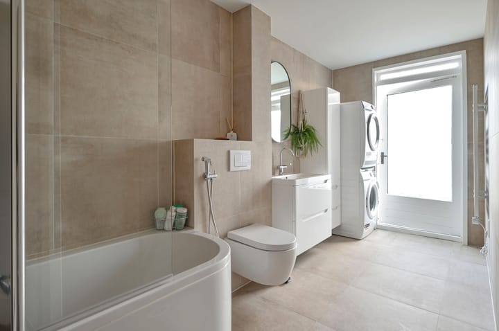 Foto 11 van Achtermeulenlaan 27