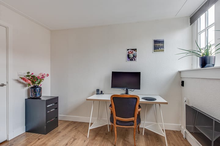 Photo 29 of Oosterstraat 39