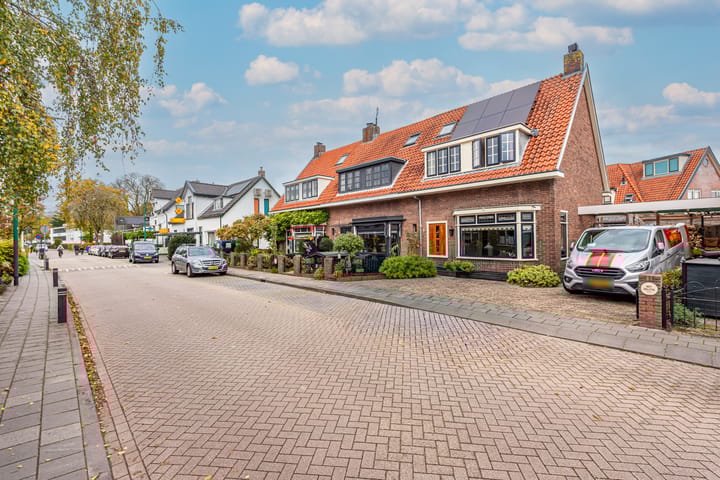 Photo 38 of Oosterstraat 39