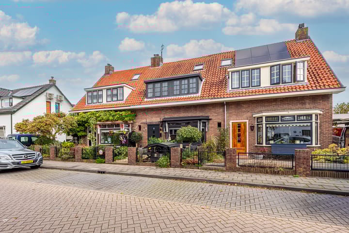 Photo 39 of Oosterstraat 39