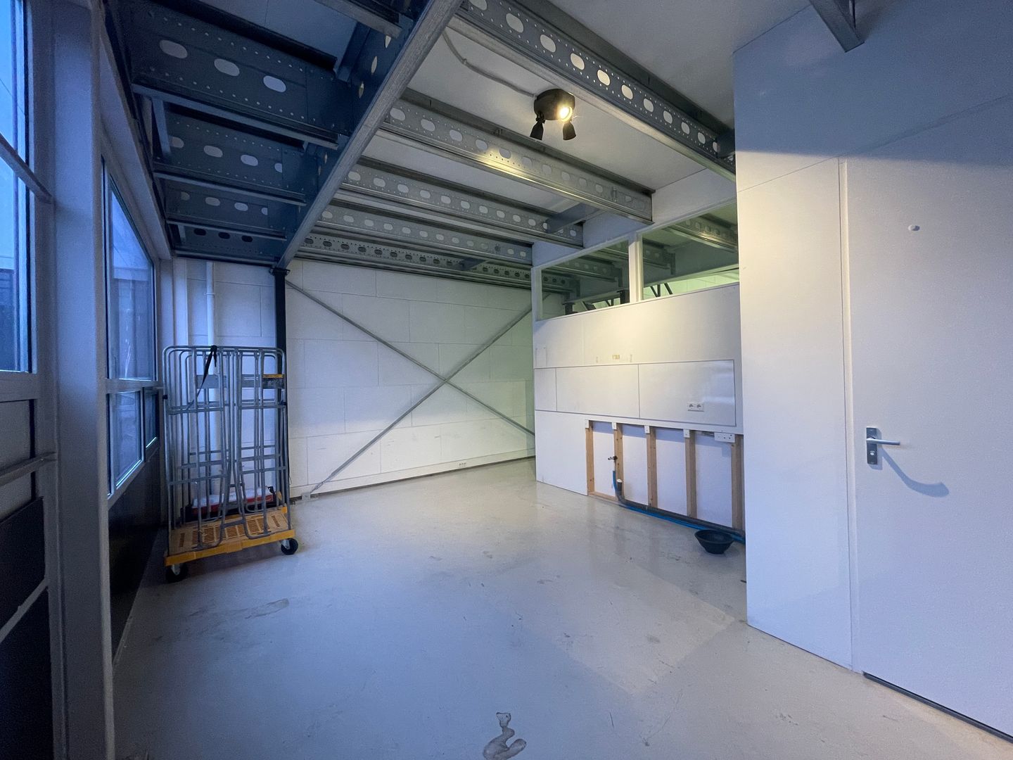 Bekijk foto 5 van Vrij-Harnasch 28