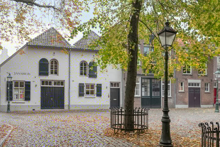 Foto 24 van Sint Jacobstraat 4