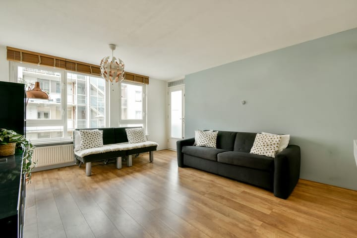 Foto 3 van J.C. van Epenstraat 32