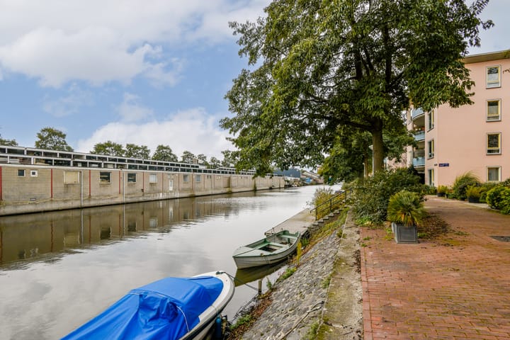 Foto 21 van J.C. van Epenstraat 32