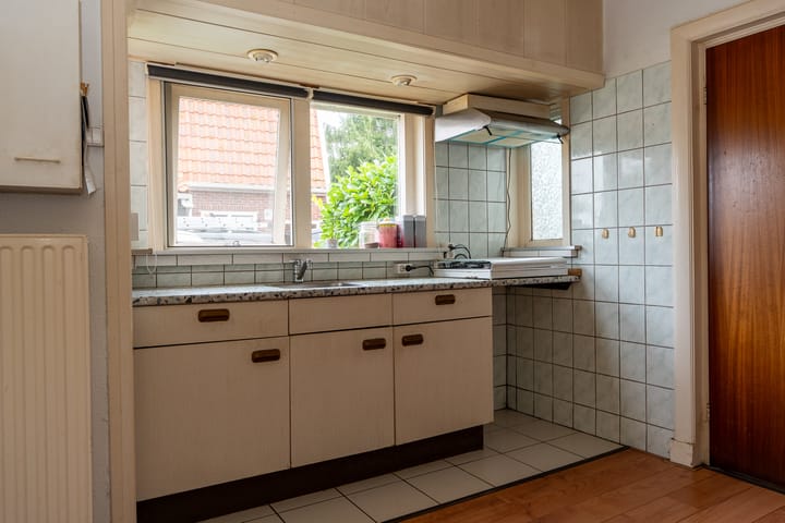 Foto 10 van Unikenstraat 102